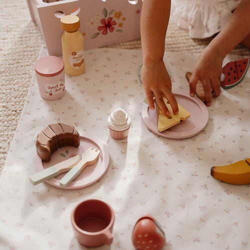 Wooden Picnic Set - Multicolored - Essentials