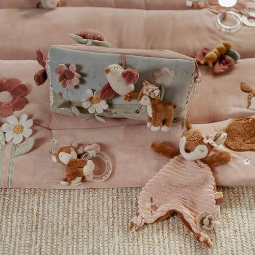 Activities triangle - Pink - Fairy Garden