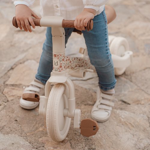 4 in 1 tricycle off white
