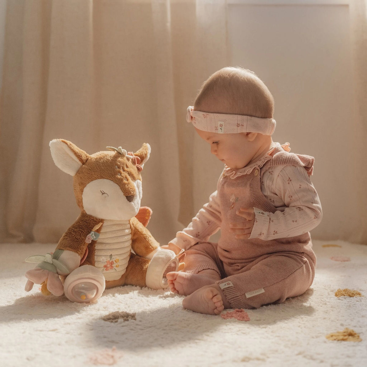 Activity Cuddle Deer - Pink - Fairy Garden