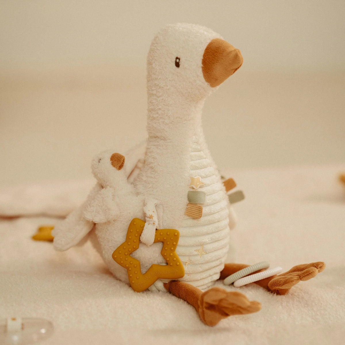 Activity Cuddle Goose - White - Little Goose