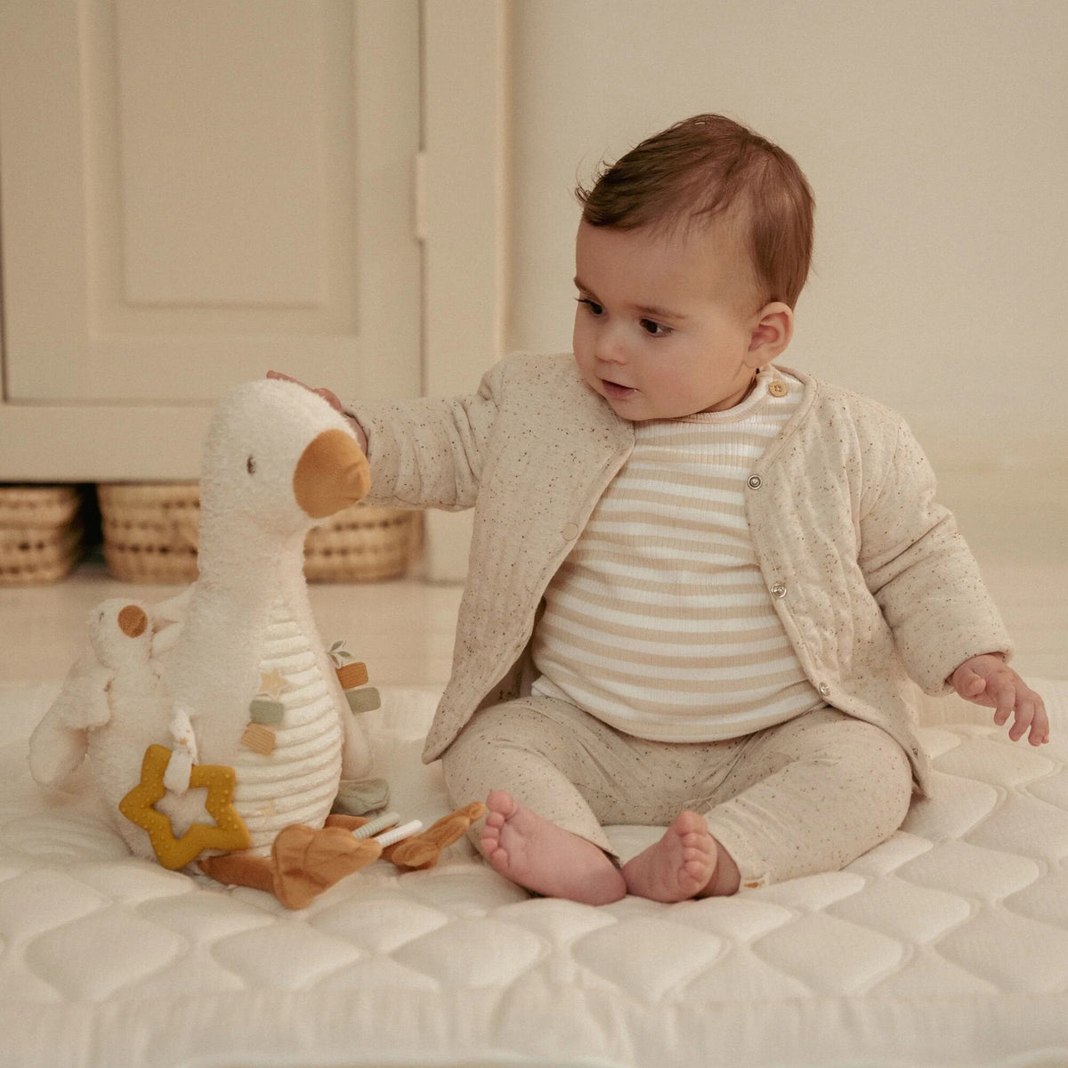 Activity Cuddle Goose - White - Little Goose