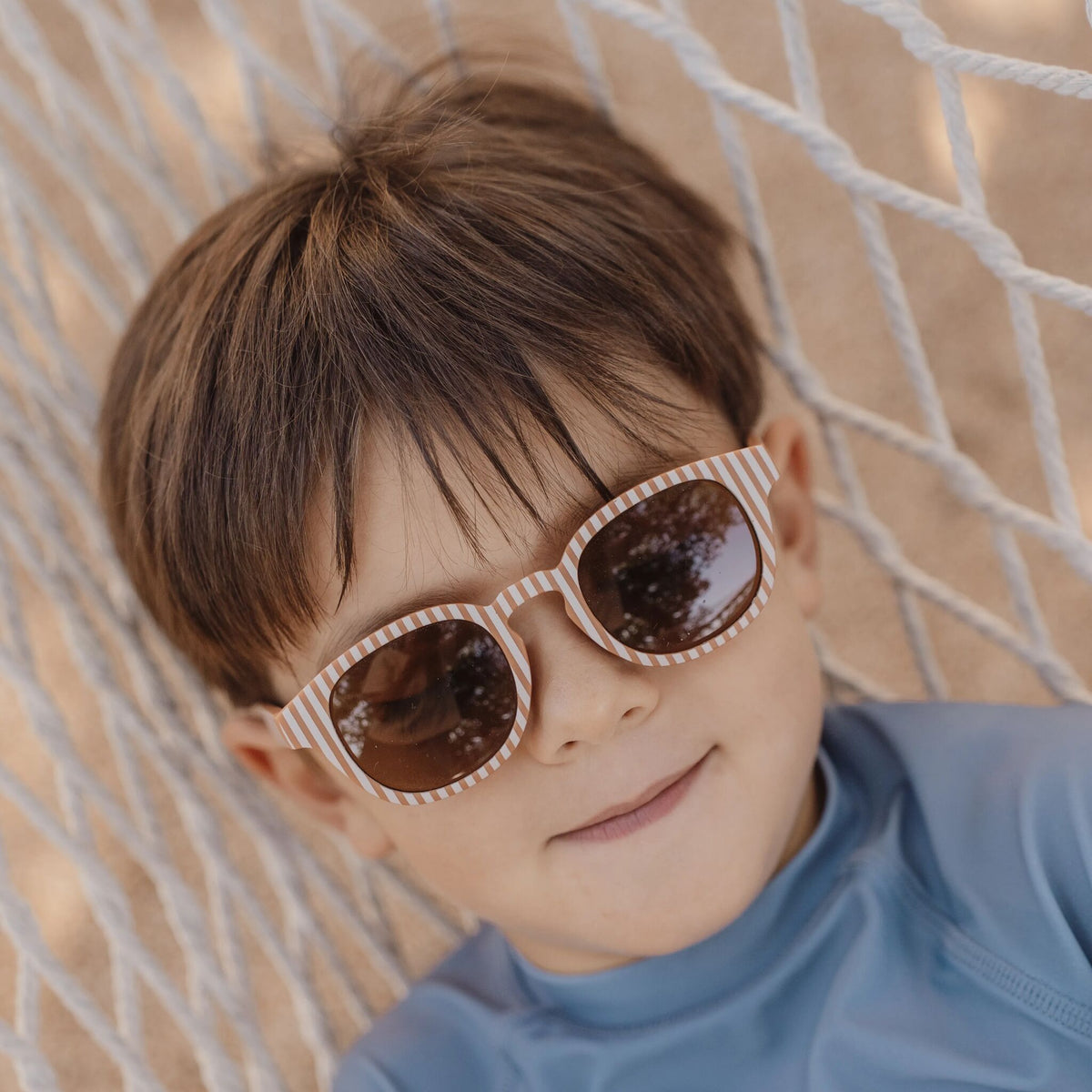 Sunglasses - Brown - Stripes