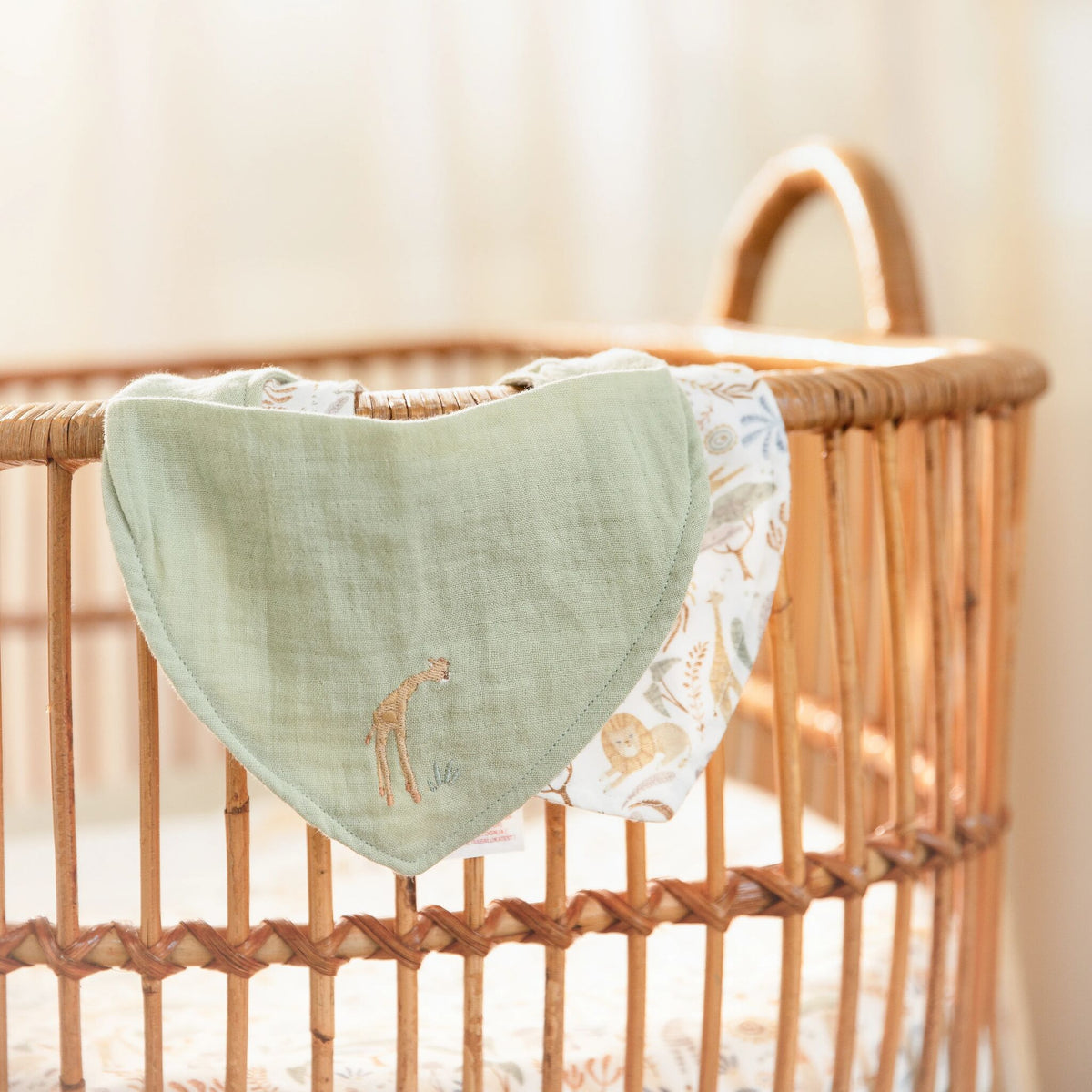 2-pack Bandana bib - Green - Safari Wonders