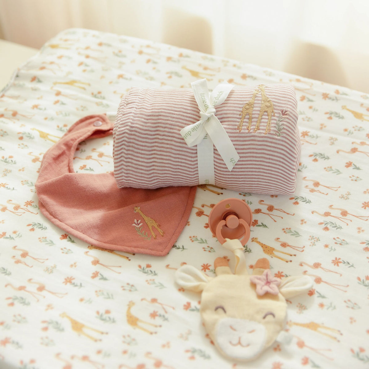 Gift box Giraffe - Pink