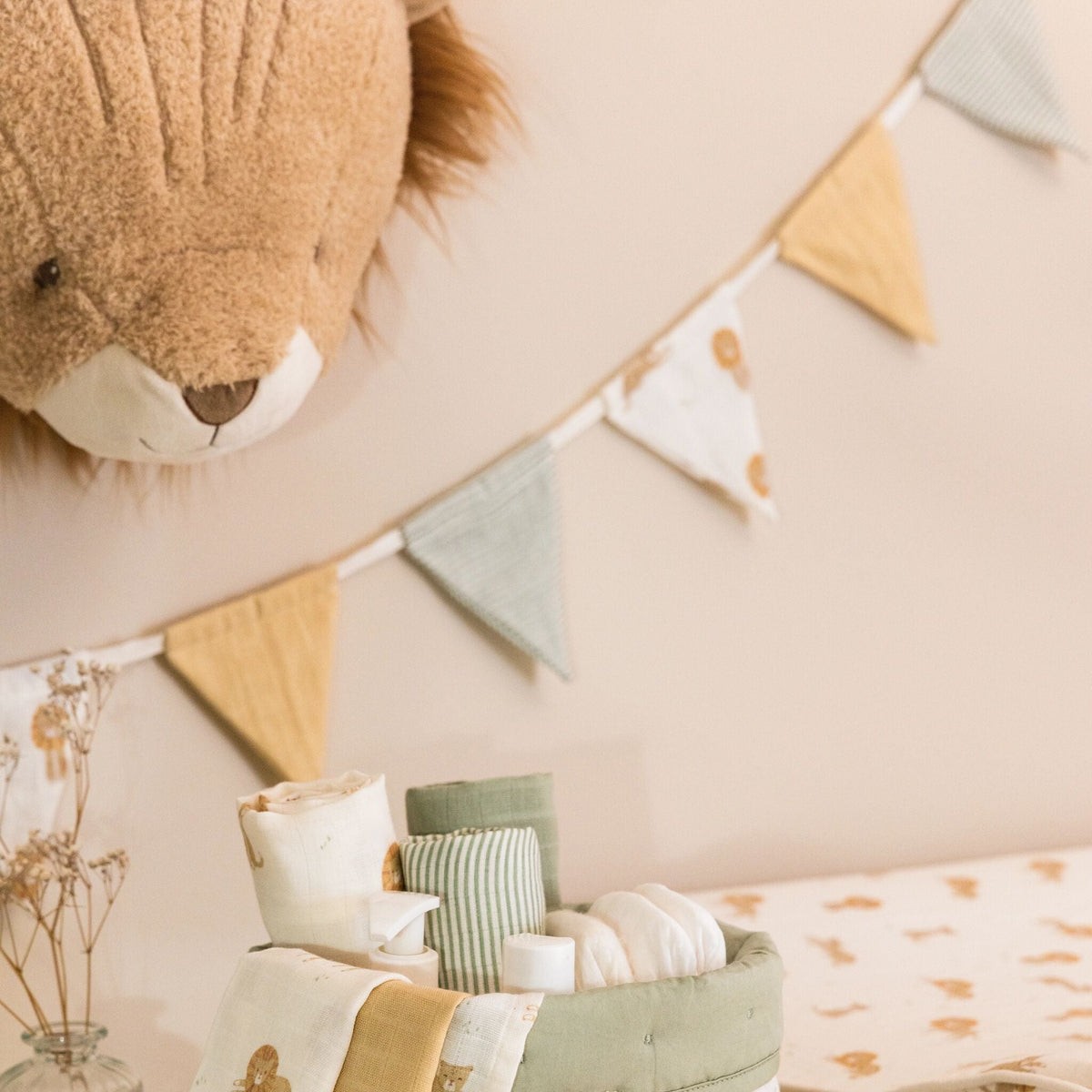 Garland - Yellow - Safari Leo