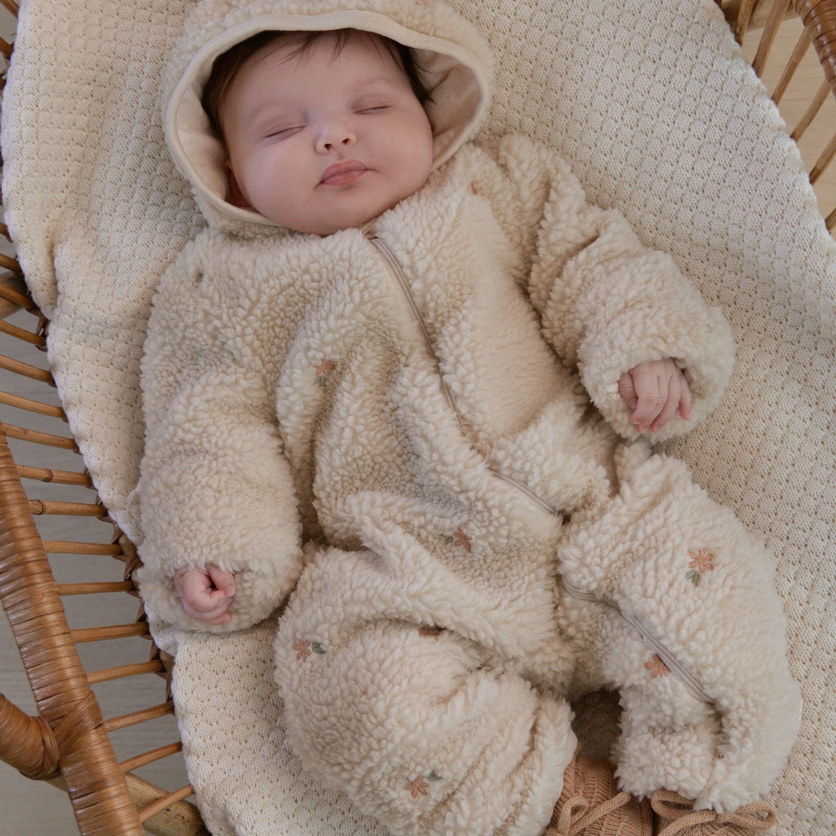 Teddy Suit Sand Flower Print