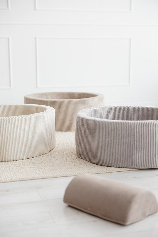Moje. Rib Velvet Ballenbad- 90x30 cm - Grey
