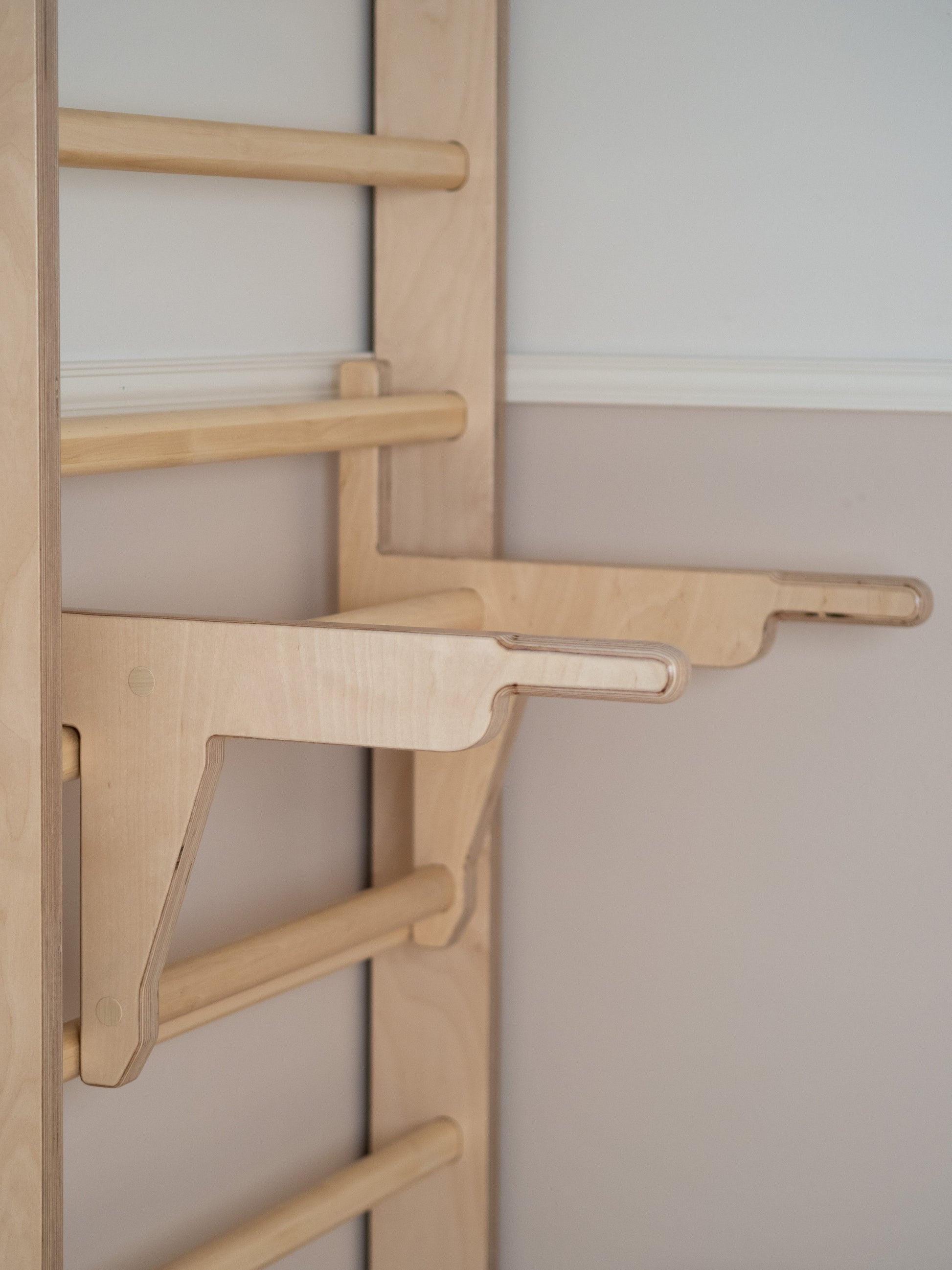 PAHKA dip station | black