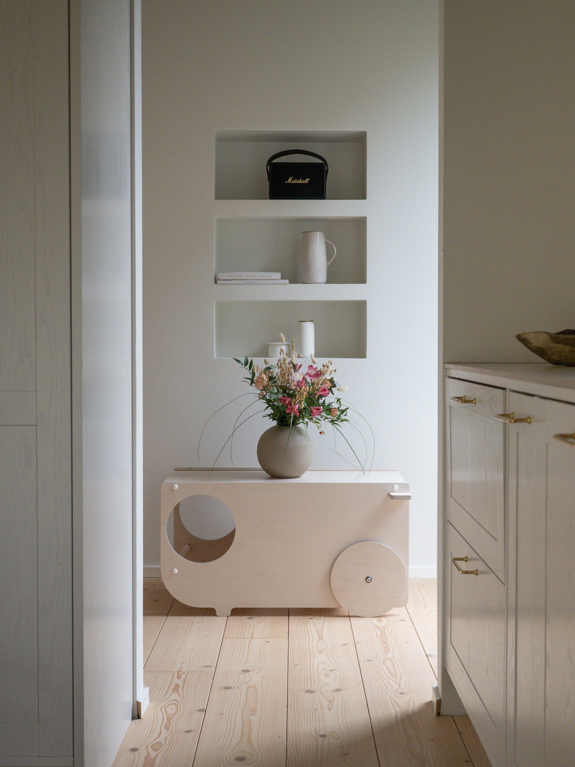 VERSO learning tower | birch