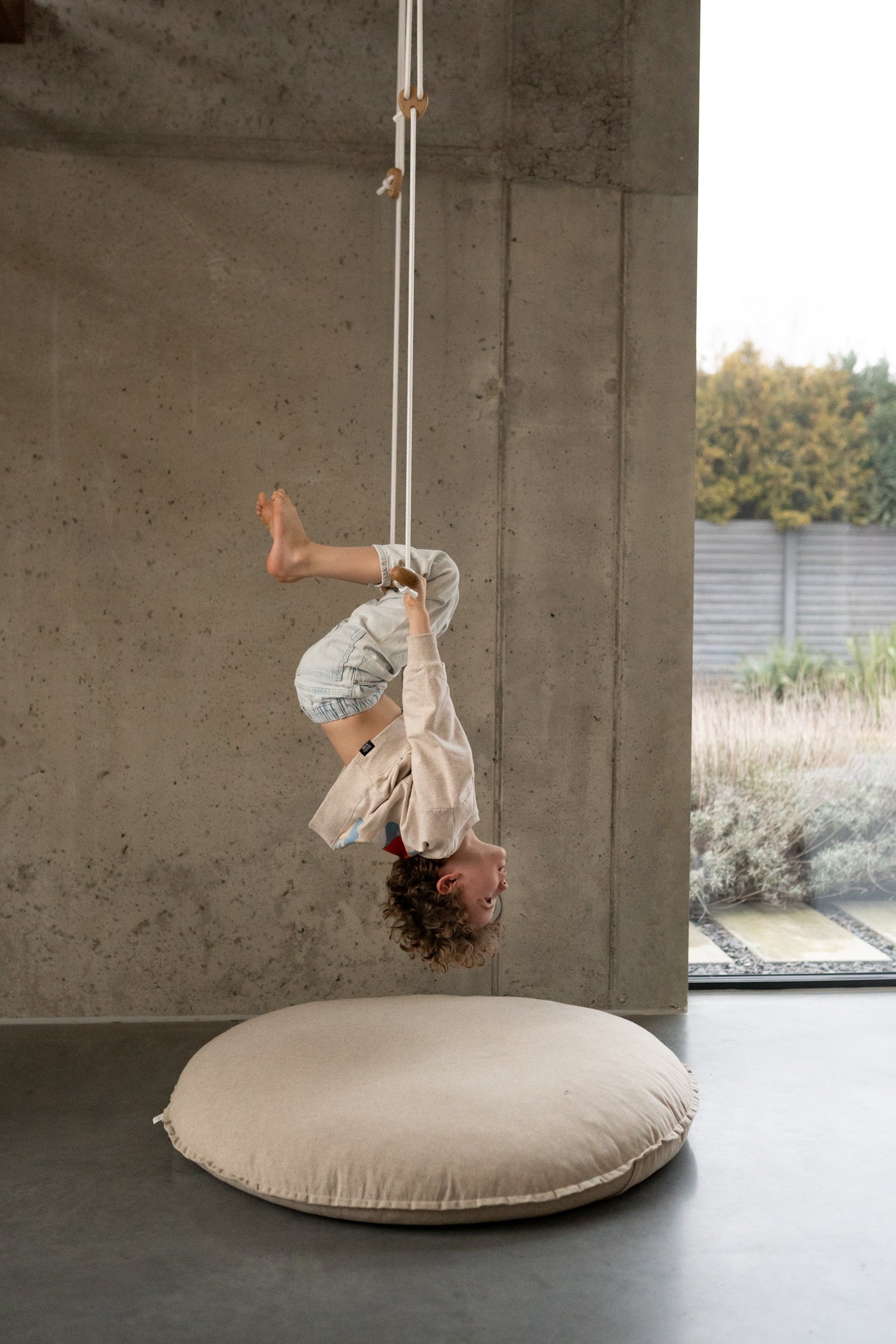 BONE trapeze | oak - beige rope