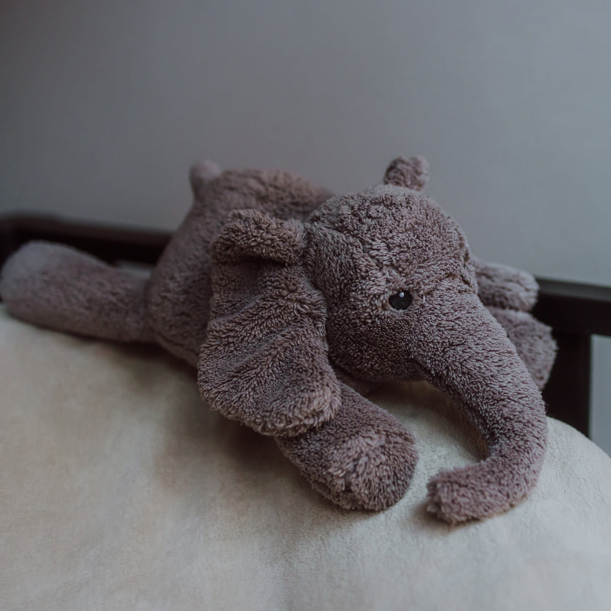 George (grey) - Rechargeable heartbeat comforter