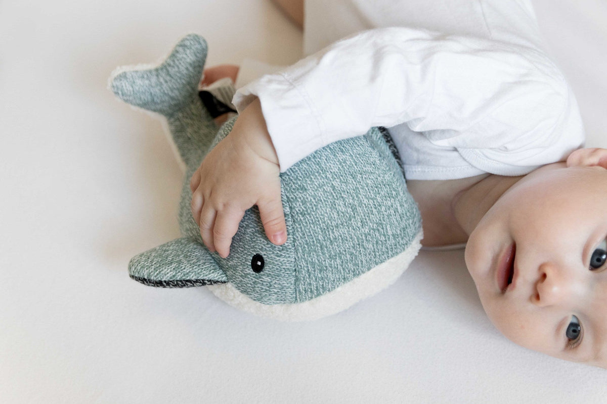 Moby (green) - Rechargeable heartbeat comforter