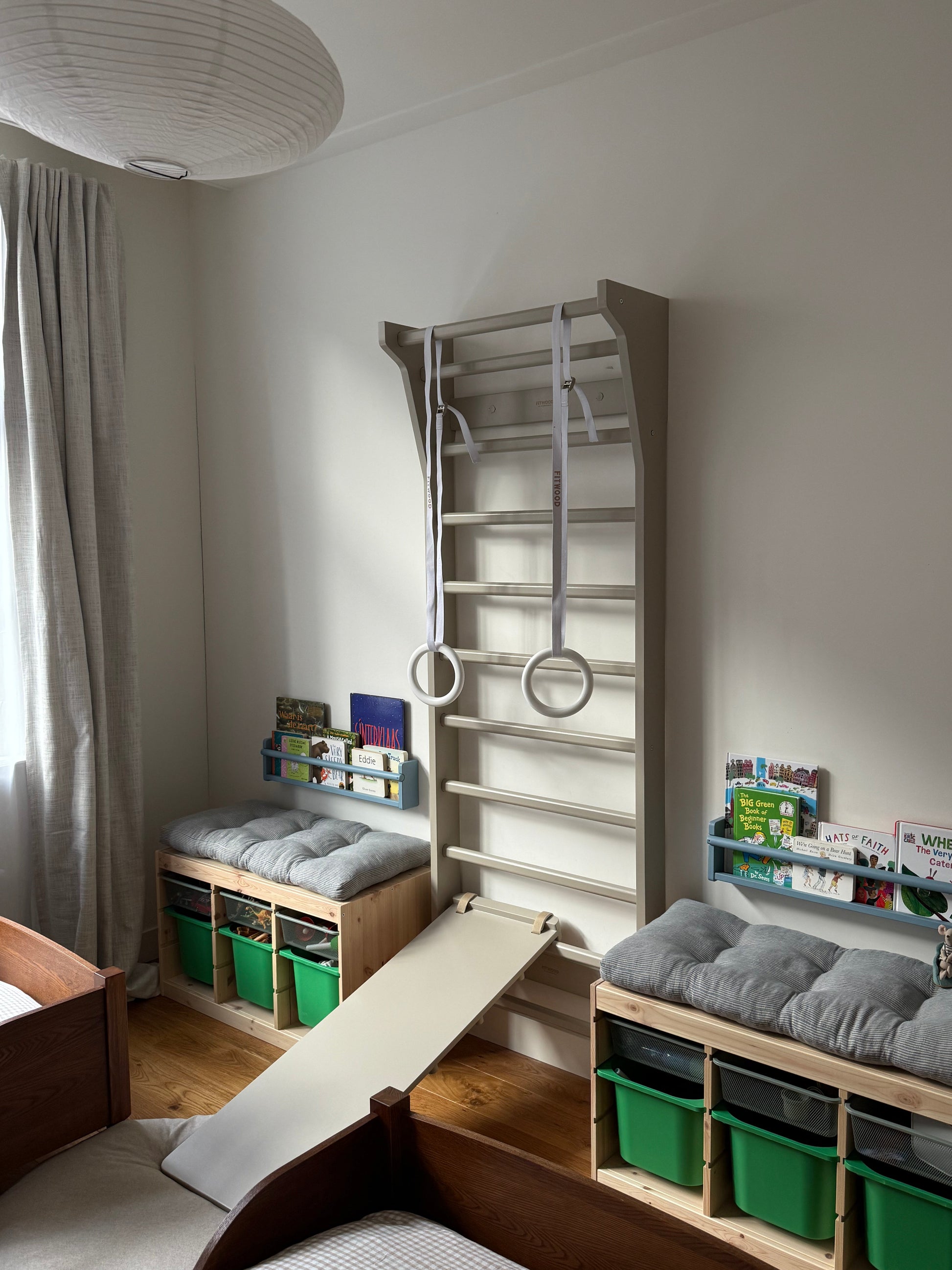 TUOHI II slide ramp | beige