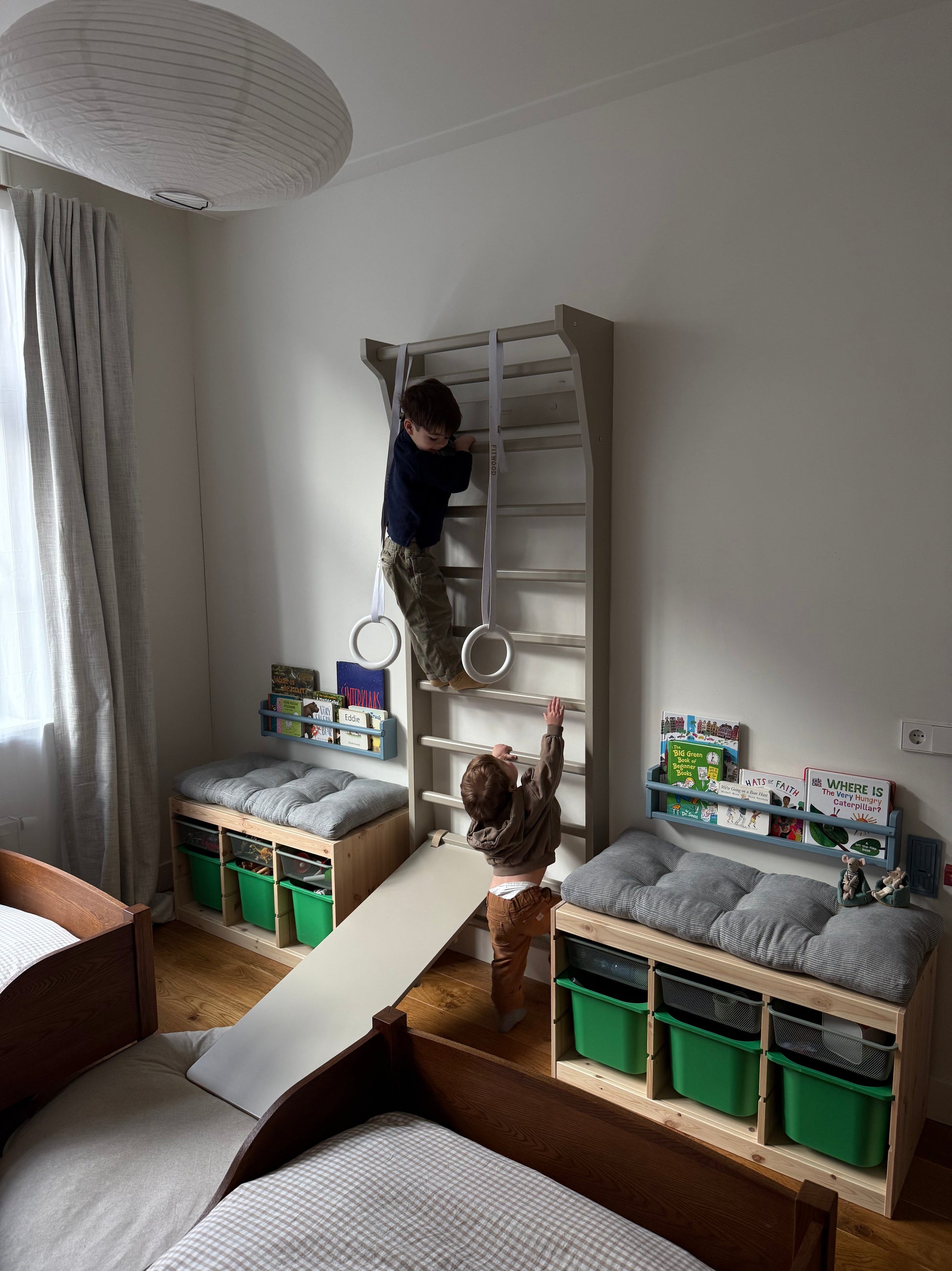 TUOHI II slide ramp | beige