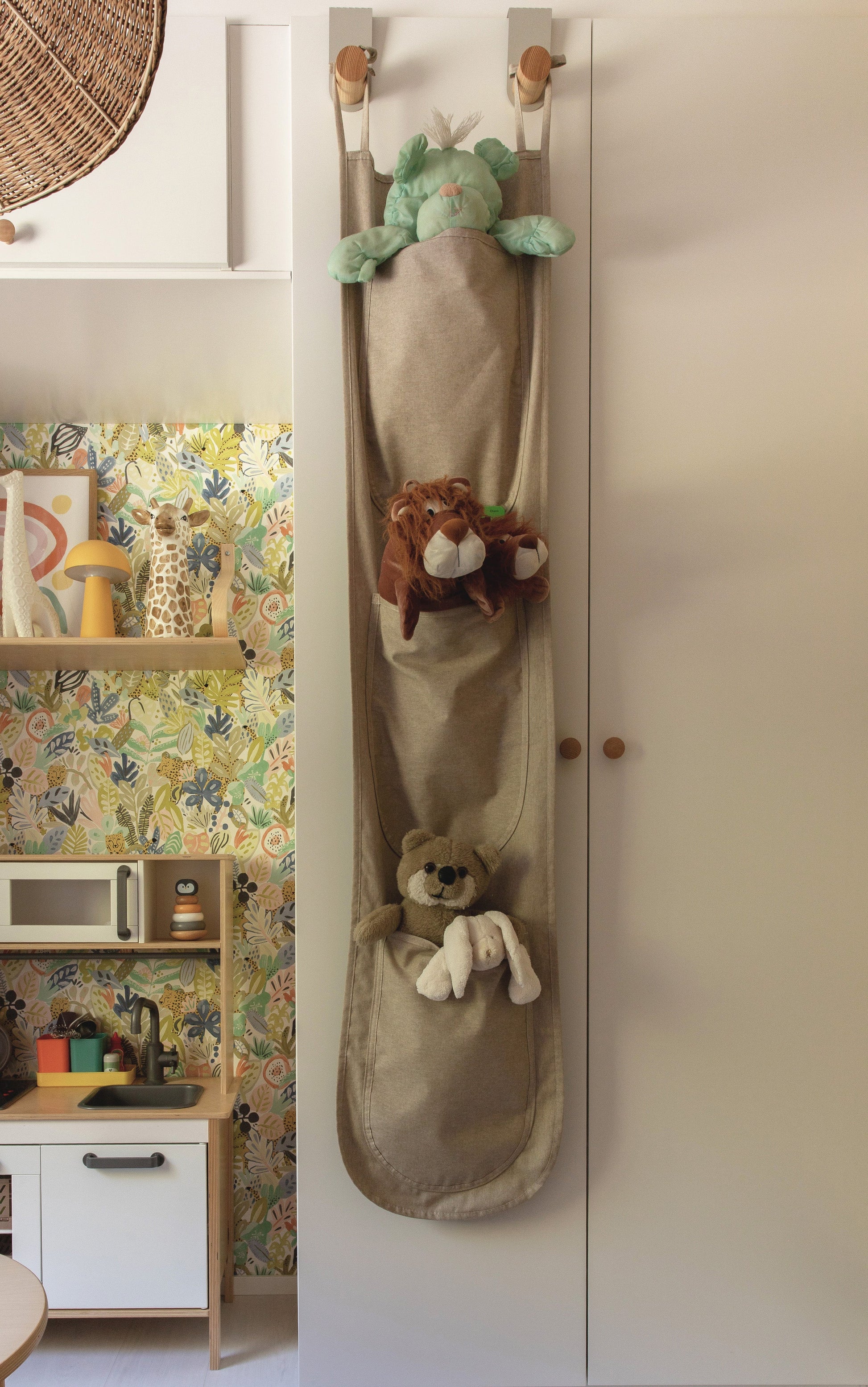 SUMU hanging storage