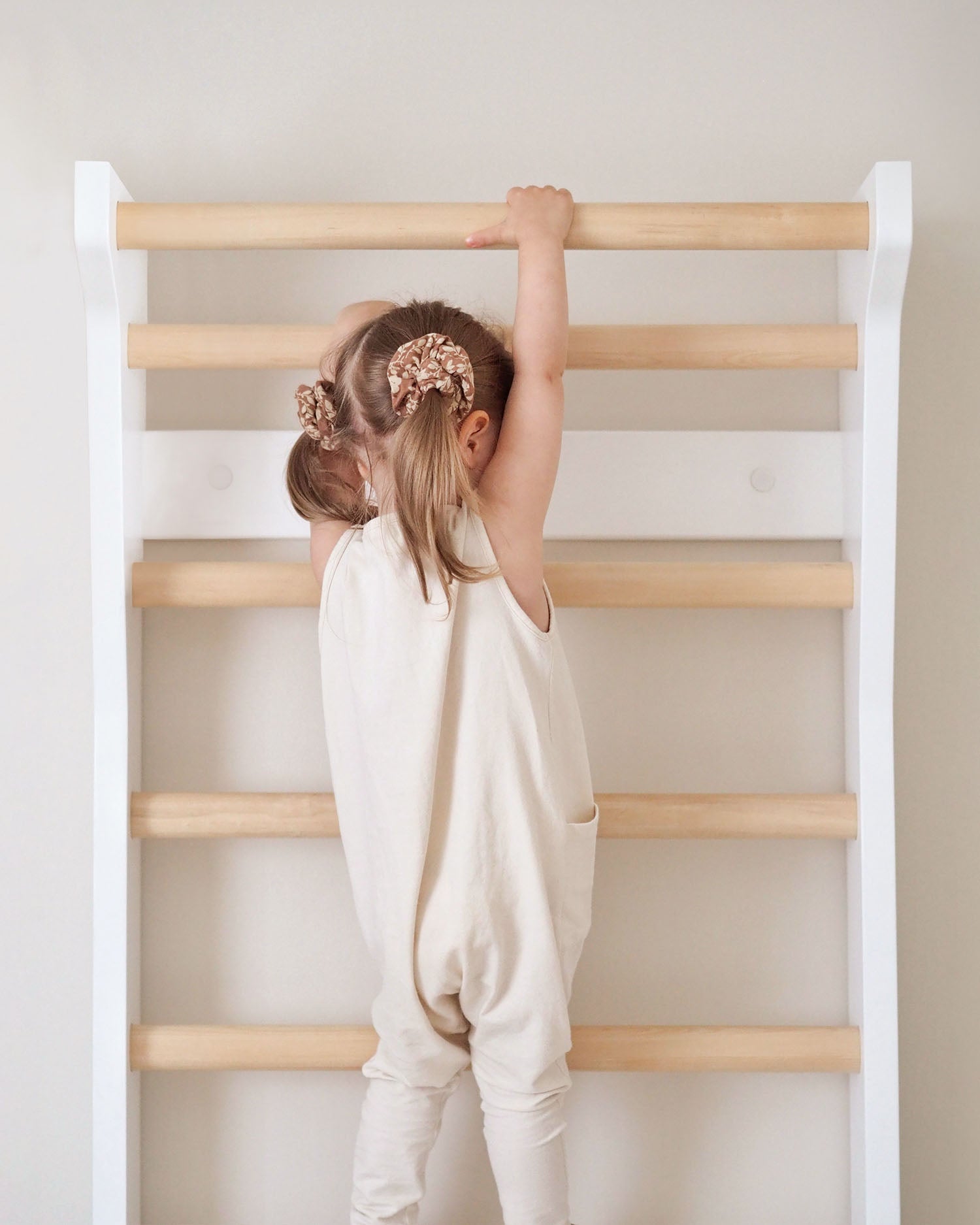 TAIMI MINI wall bars | black