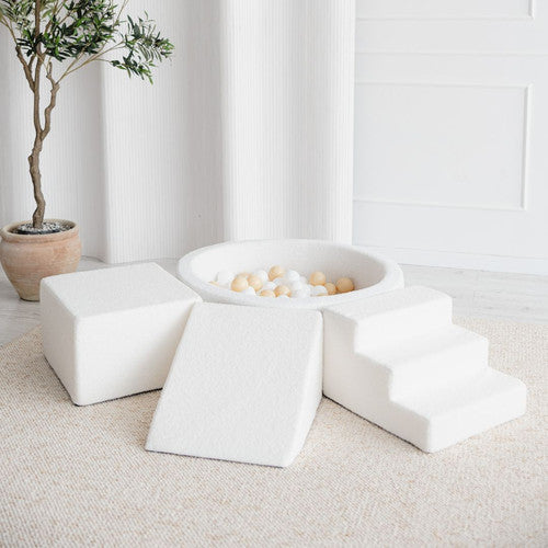 Moje. 3 elementen + Ballenbad 90x30 - Bouclé - White