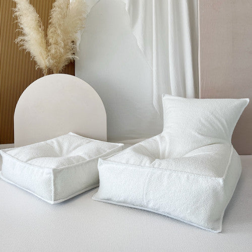 Moje. Bouclé Beanbag White -zitzak