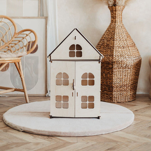 Moje. Classic Wooden Doll House