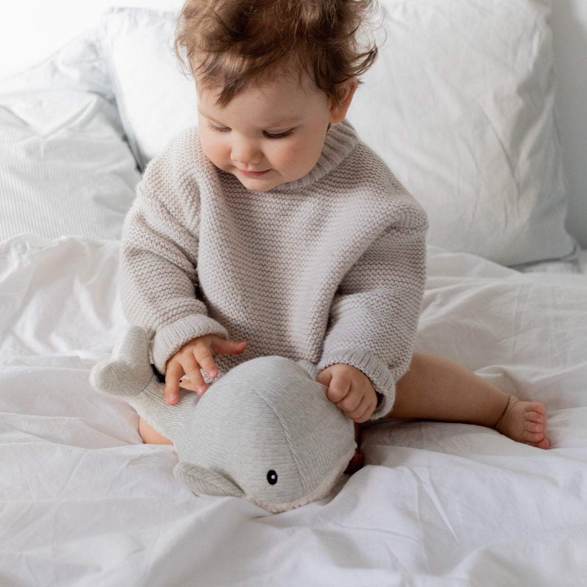 Moby (grey) - Rechargeable heartbeat comforter